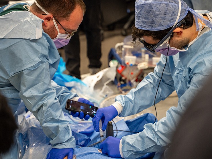 Bringing the Hospital to the Patient： ECPR 「 Rd」